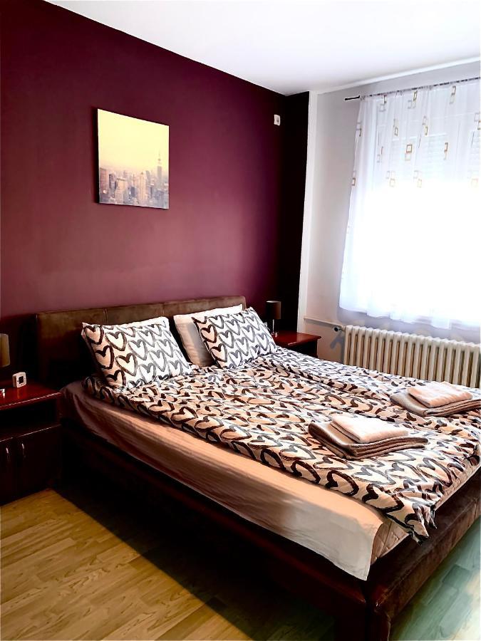 Apartman Danube โนวีซาด ภายนอก รูปภาพ