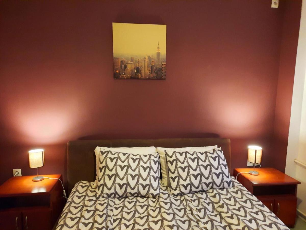 Apartman Danube โนวีซาด ภายนอก รูปภาพ